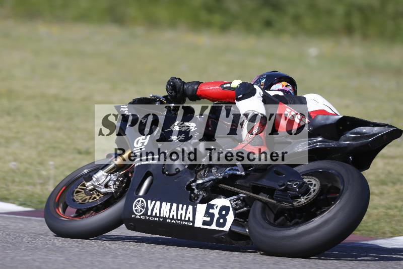 /10 20.04.2026  Pluess Moto Sport ADR/Freies Fahren/58